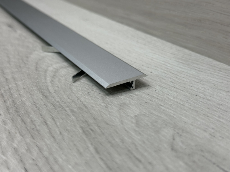 Порог алюминиевый для пола Fezard AL-СR30