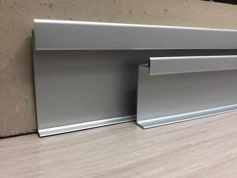 Алюминиевый скрытый плинтус Fezard ALP-GT40-12